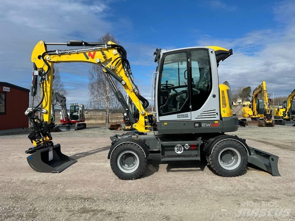 Wacker Neuson EW65 Pyöräkaivukoneet
