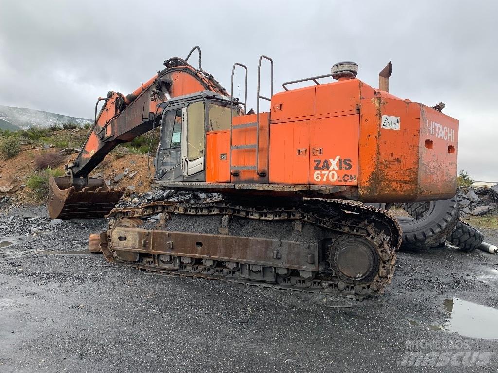 Hitachi 670 LCH-3 Telakaivukoneet