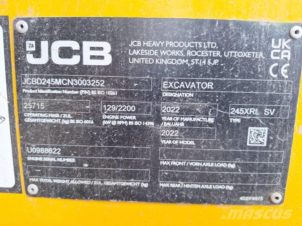 JCB 245 XR LC Telakaivukoneet