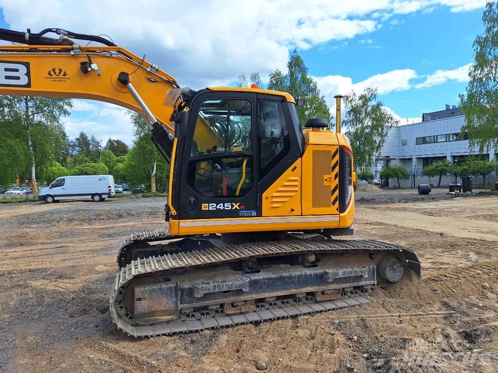 JCB 245 XR LC Telakaivukoneet