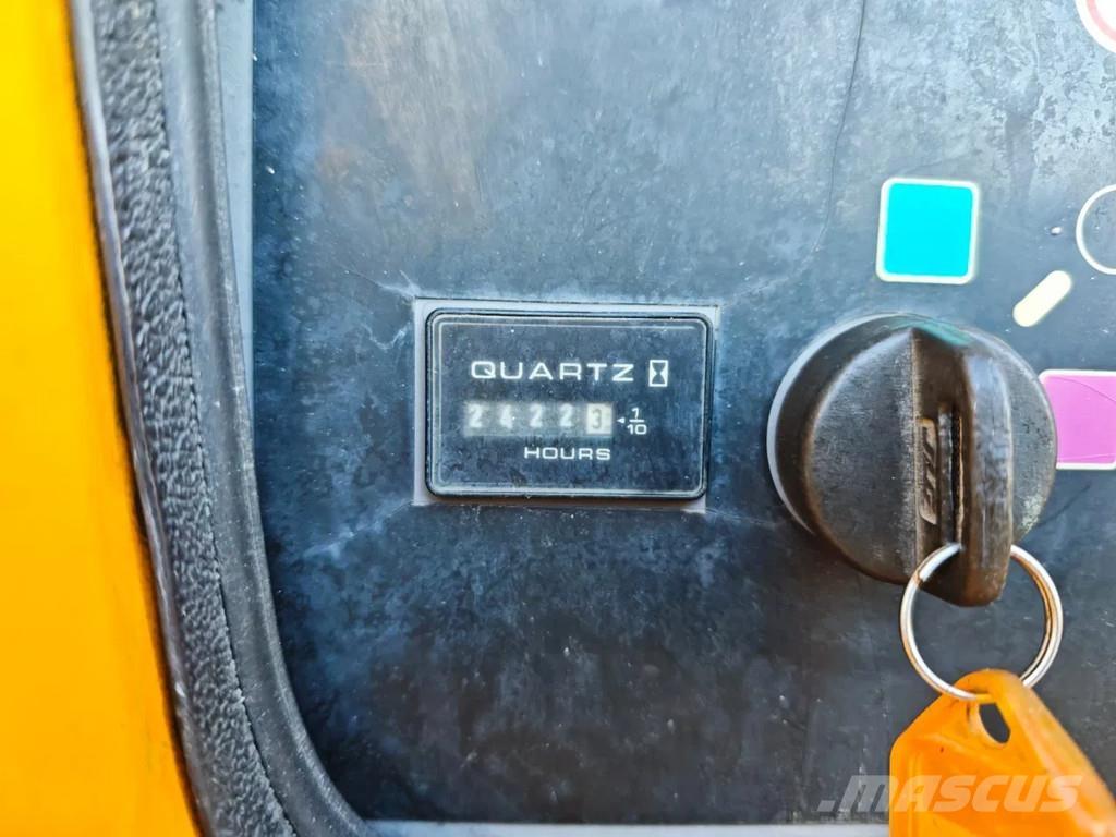 JLG 660 SJ Teleskooppipuominostimet