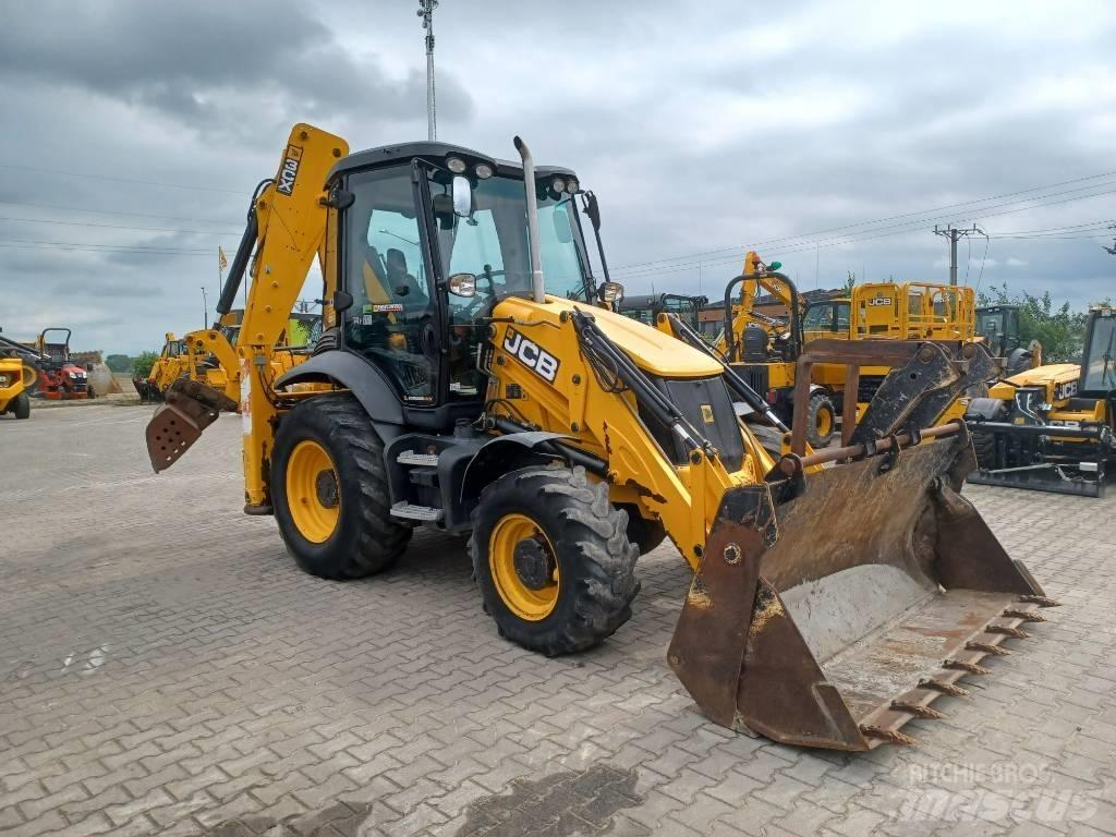 JCB 3 CX Kaivurikuormaajat