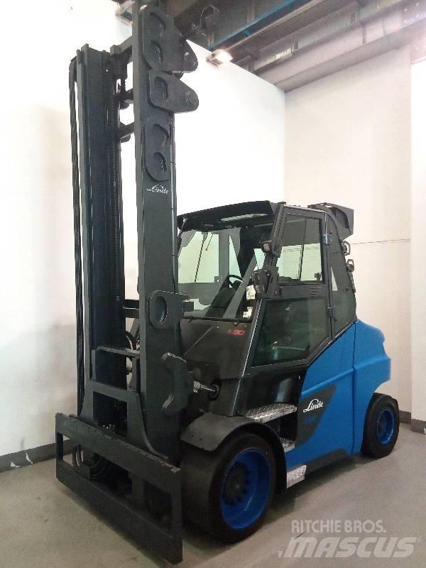 Linde E 80 Sähkötrukit