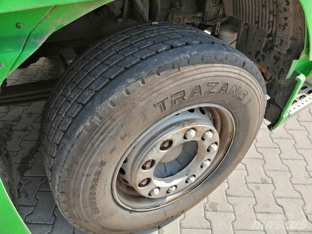 Volvo FH440 Vetopöytäautot