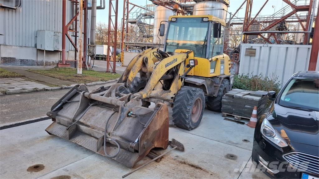 Komatsu WA 85-3 Muut koneet