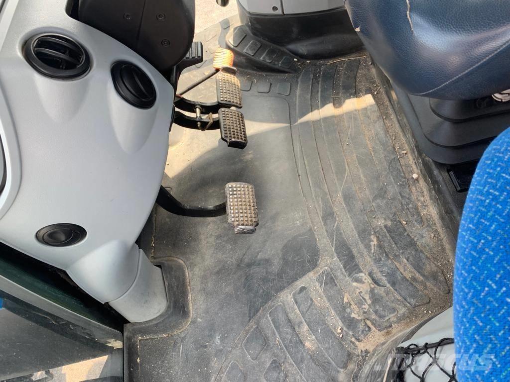 New Holland T 7.200 Traktorit