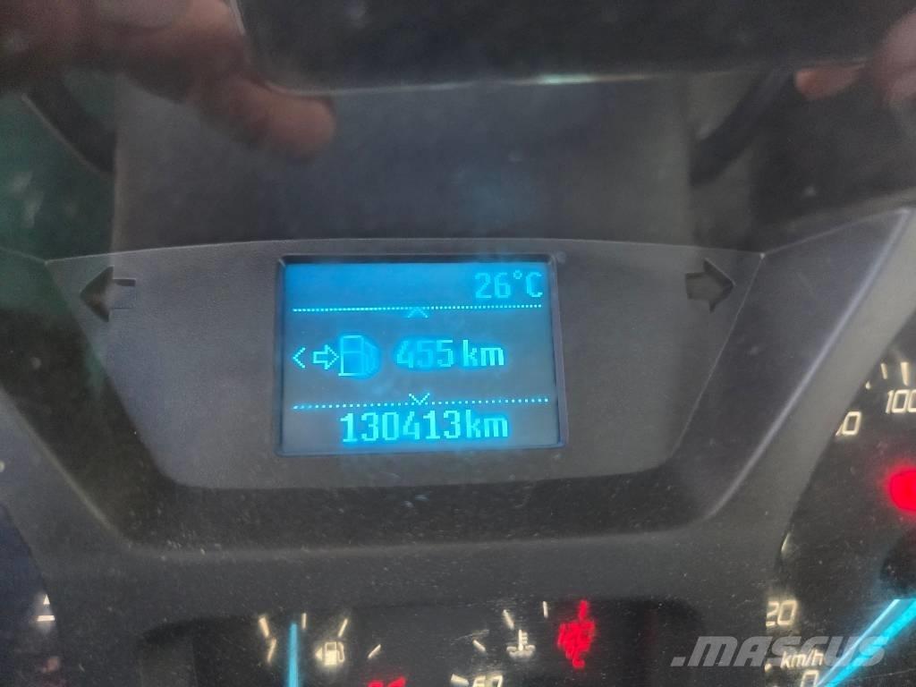 Ford Transit Lava-autot