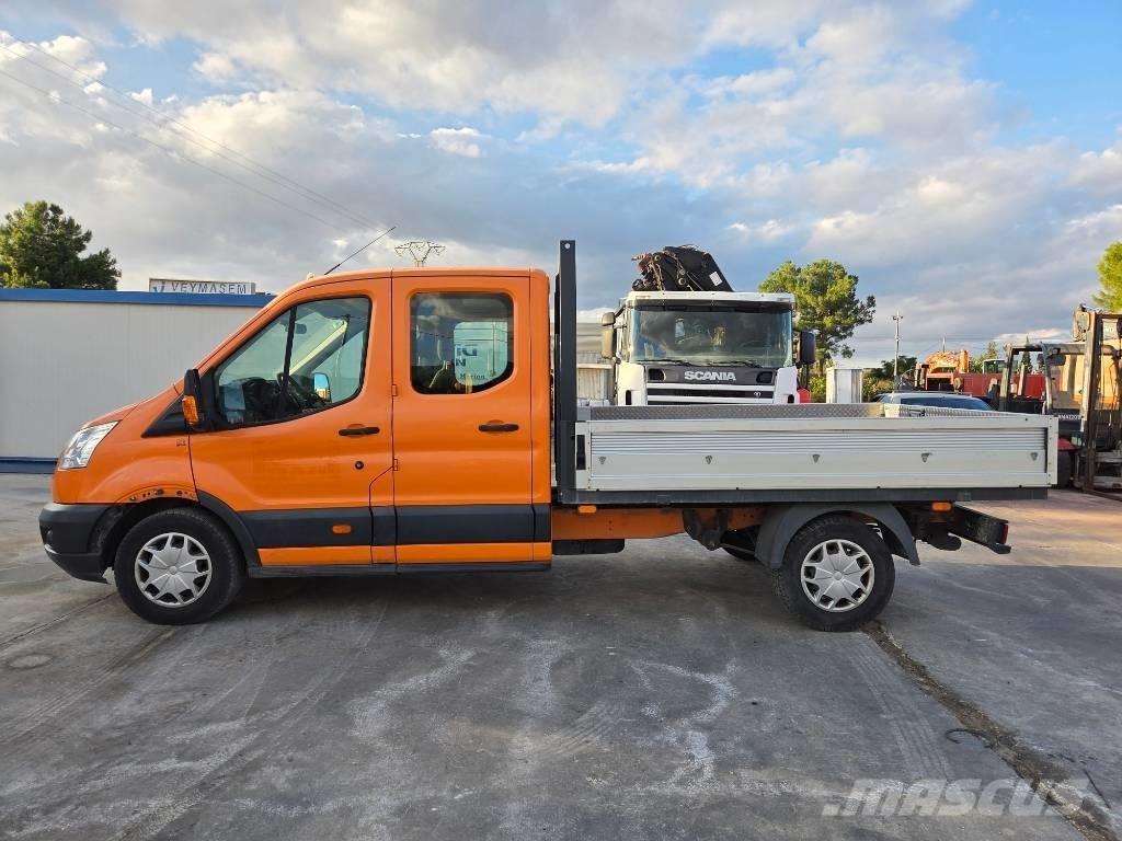 Ford Transit Lava-autot