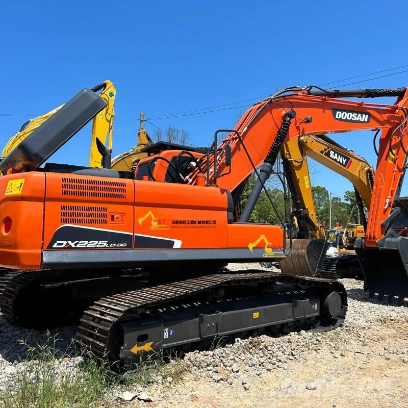 Doosan DX225-9C Telakaivukoneet