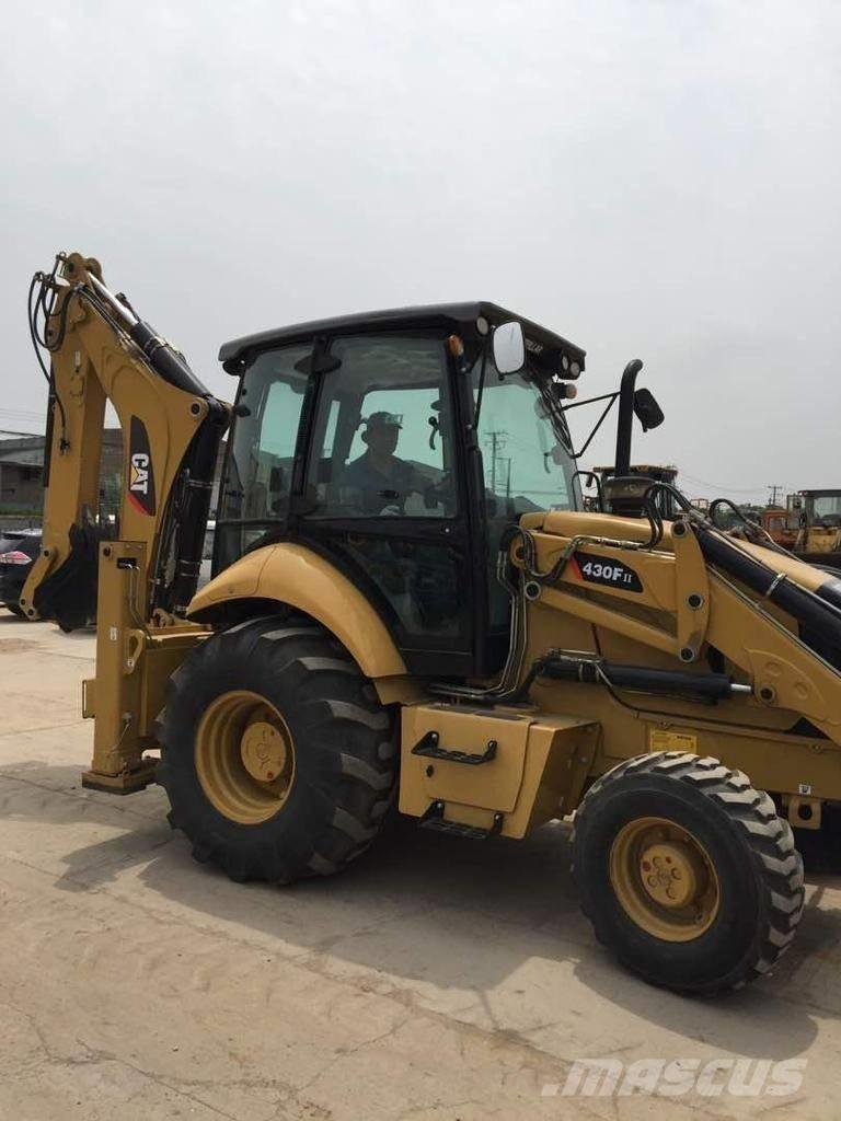 CAT 430F2 Kaivurikuormaajat
