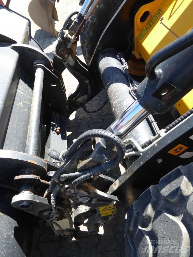 JCB 417 HT Pyöräkuormaajat