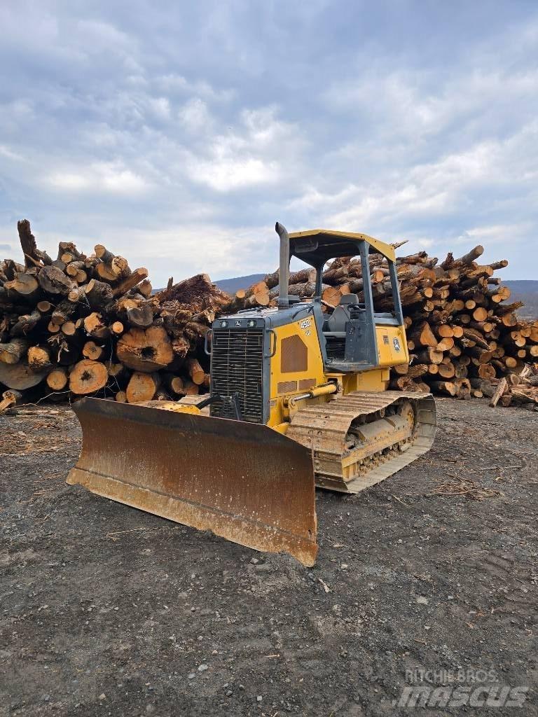 DEERE 450J LGP Telaketjupuskutraktorit