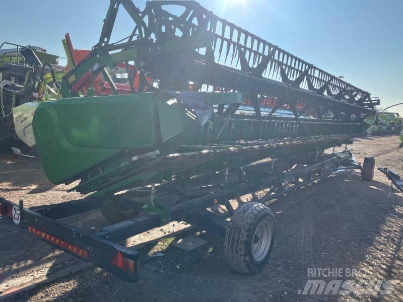 John Deere T 670 i Leikkuupuimurit