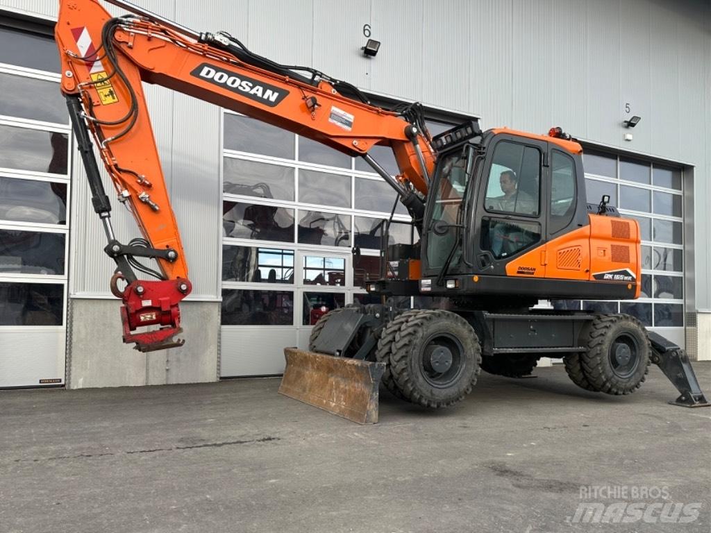 Develon DX165WR-7 Pyöräkaivukoneet