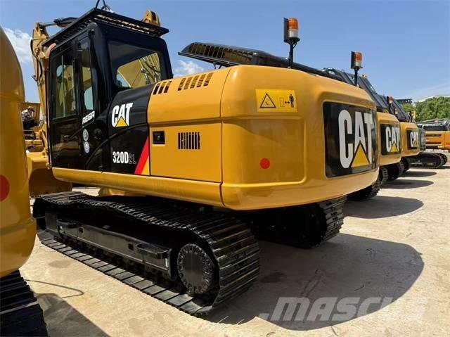 CAT 320 D Telakaivukoneet