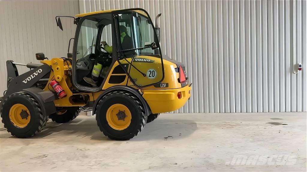 Volvo L 25 F Pyöräkuormaajat