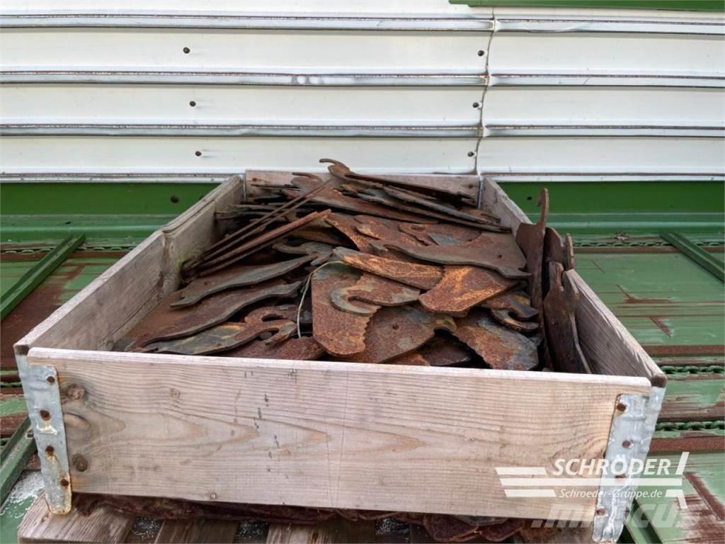 Krone MX 370 GD Keräävät noukinvaunut ja silppurivaunut