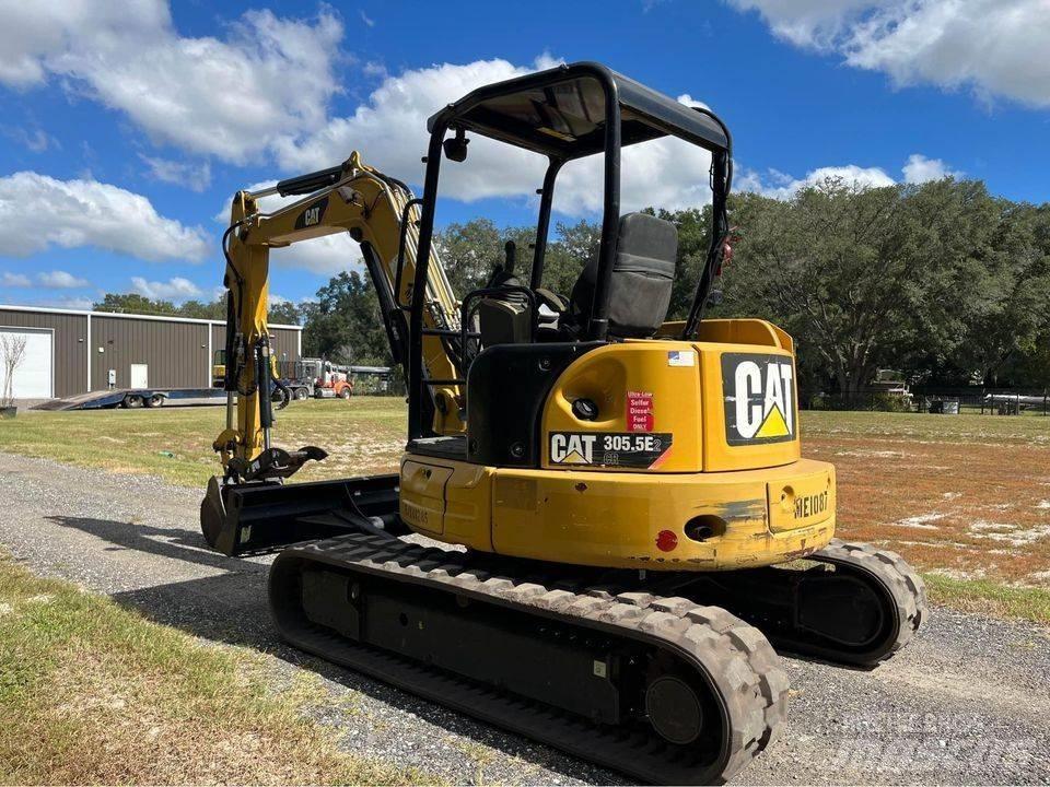 CAT 305.5 E2 CR Minikaivukoneet < 7t
