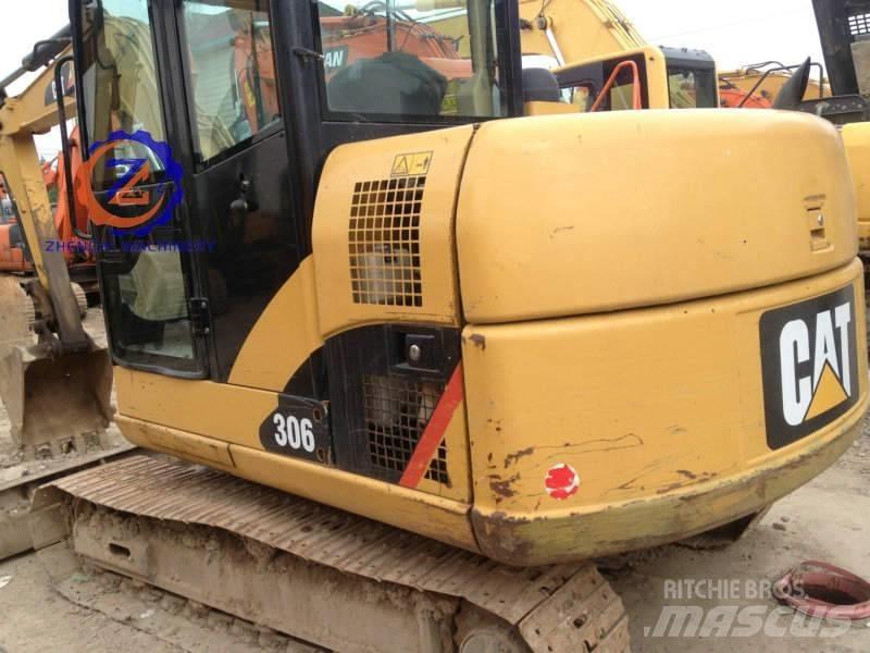 CAT 306 Minikaivukoneet < 7t