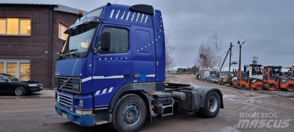 Volvo FH-12 Vetopöytäautot