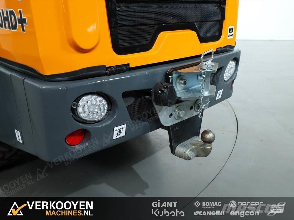 GiANT G2700 HD+ Pyöräkuormaajat