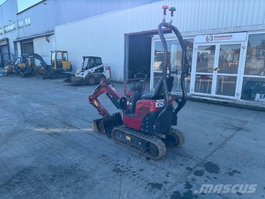 Yanmar SV08 (1F117) Minikaivukoneet < 7t