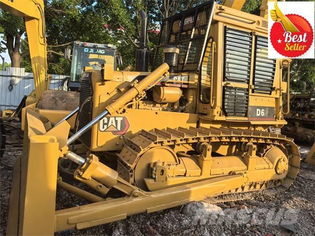 CAT D 6 D Telaketjupuskutraktorit