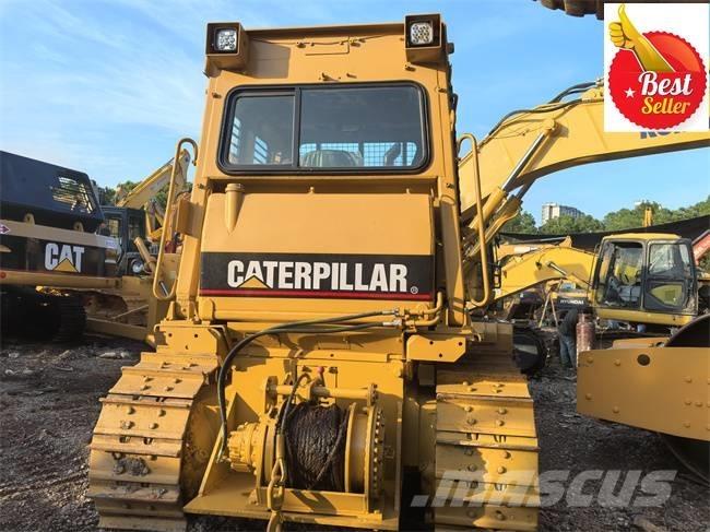 CAT D 6 D Telaketjupuskutraktorit