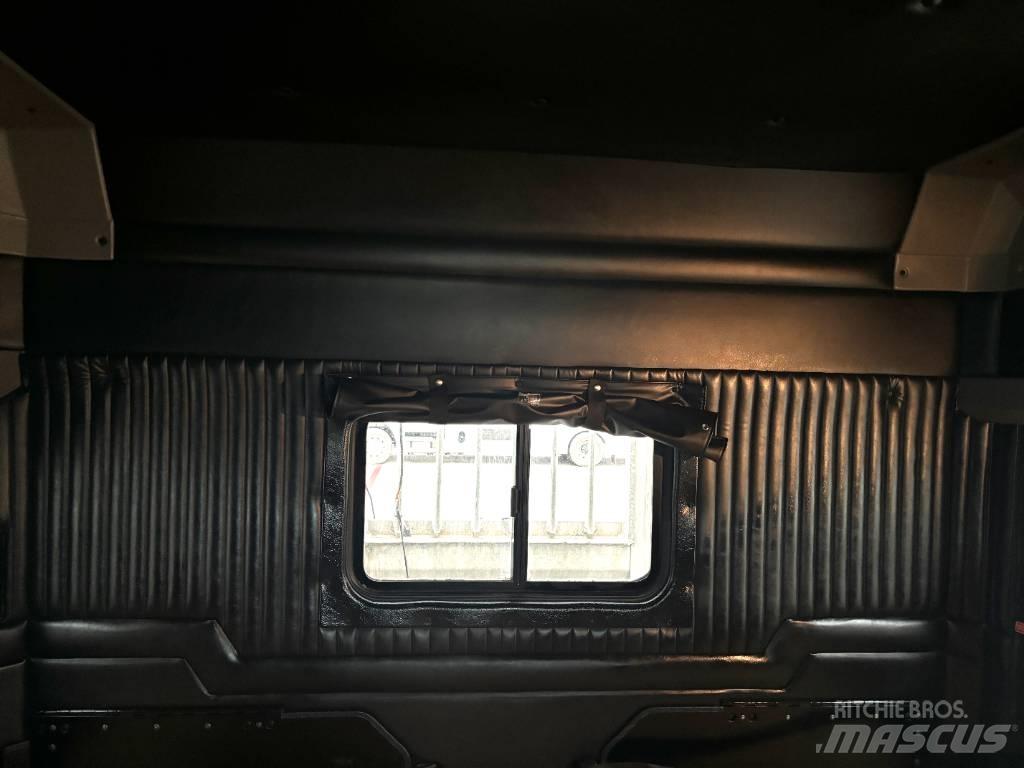 Kenworth T 800 Vetopöytäautot
