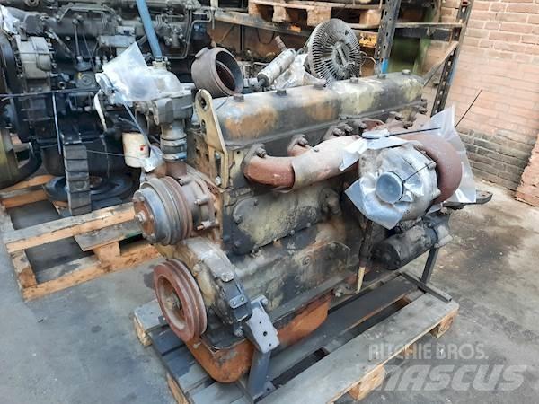 DAF DHS 825 Moottorit