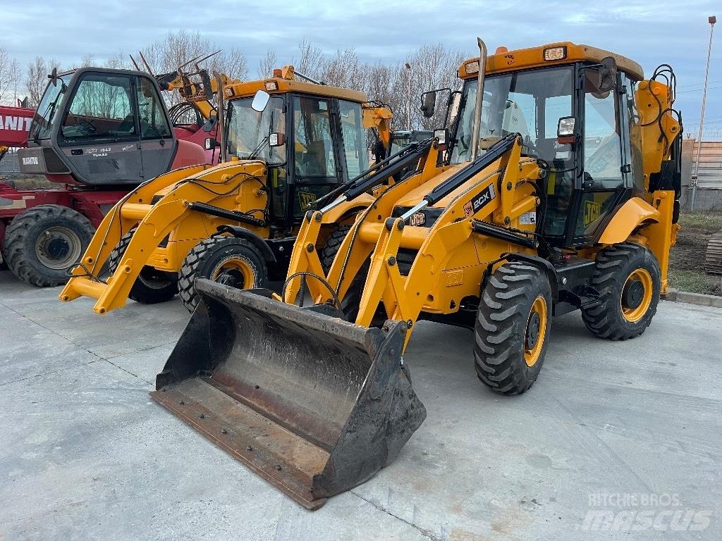 JCB 2 CX Kaivurikuormaajat