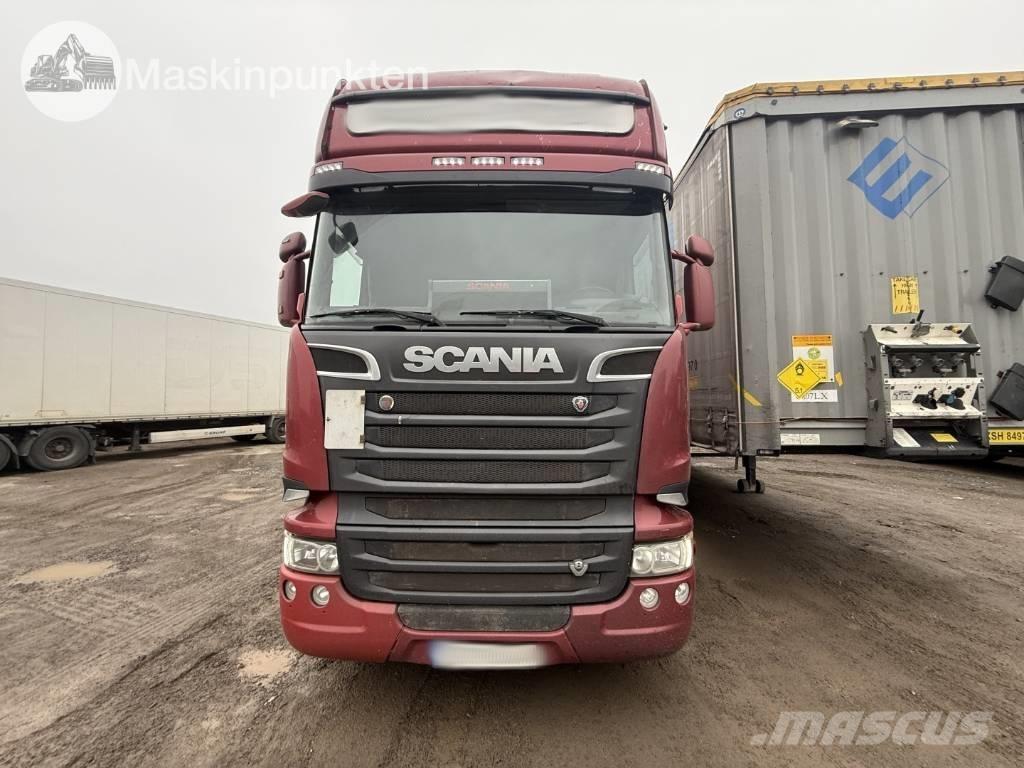 Scania R 580 Vetopöytäautot