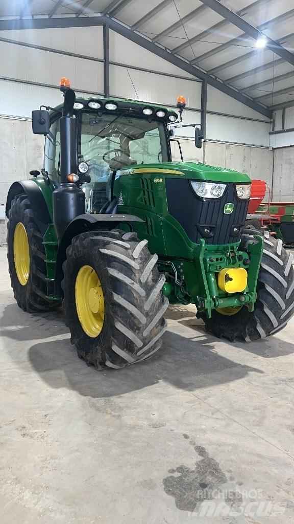 John Deere 6175 R Traktorit