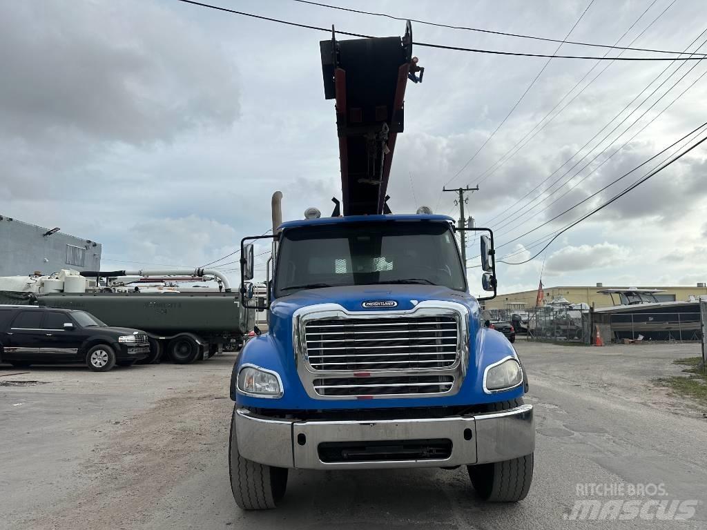 Freightliner M2 Lava-kuorma-autot