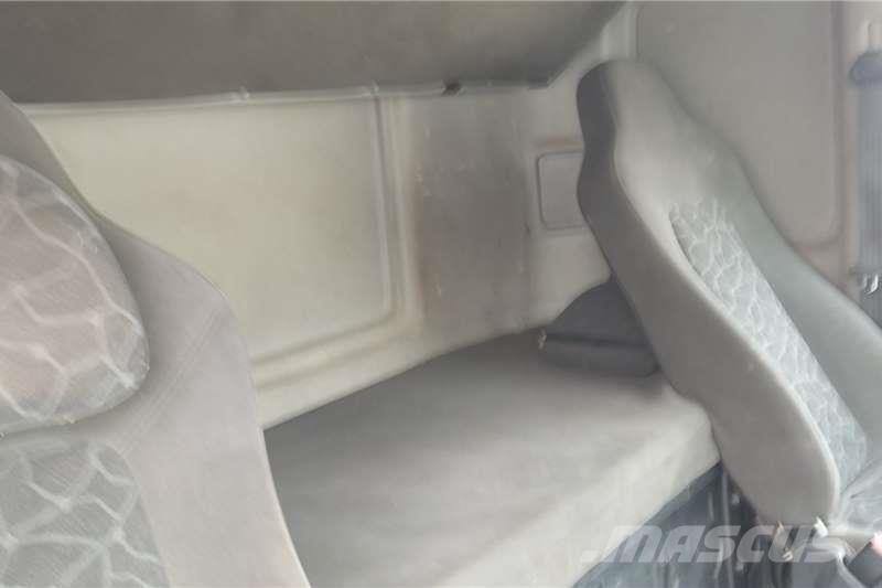 Daewoo KL3TX Muut kuorma-autot