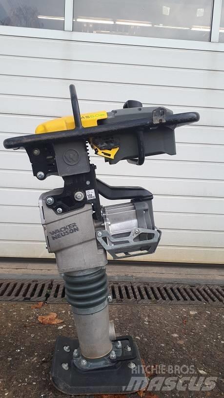 Wacker Neuson AS50e Täryvasarat
