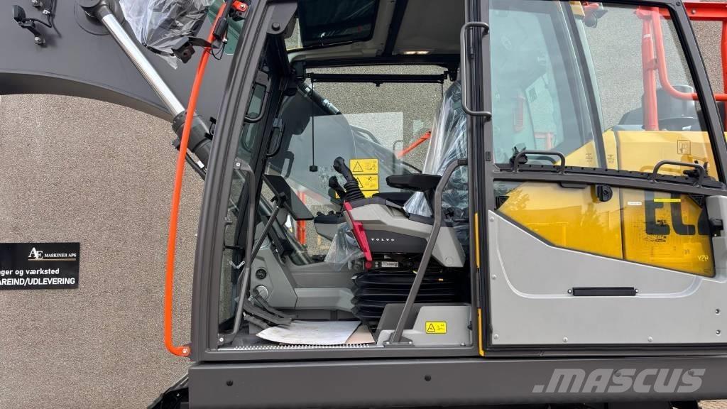Volvo EC 260 FL Telakaivukoneet