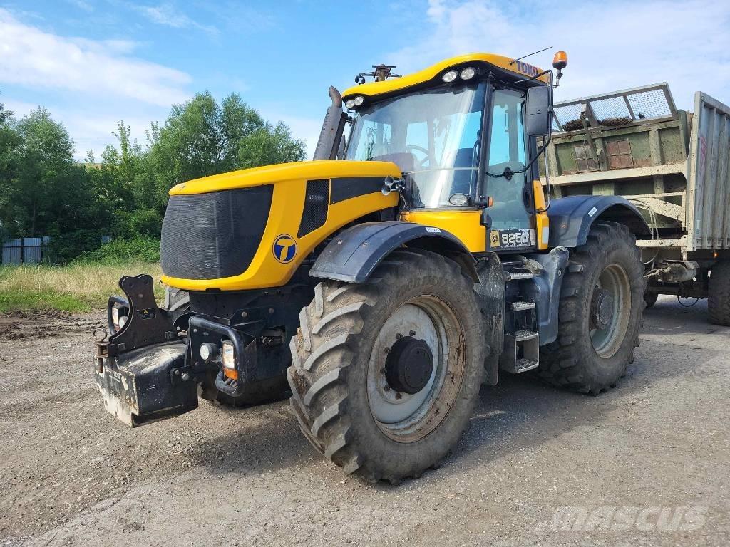JCB Fastrac 8250 Traktorit
