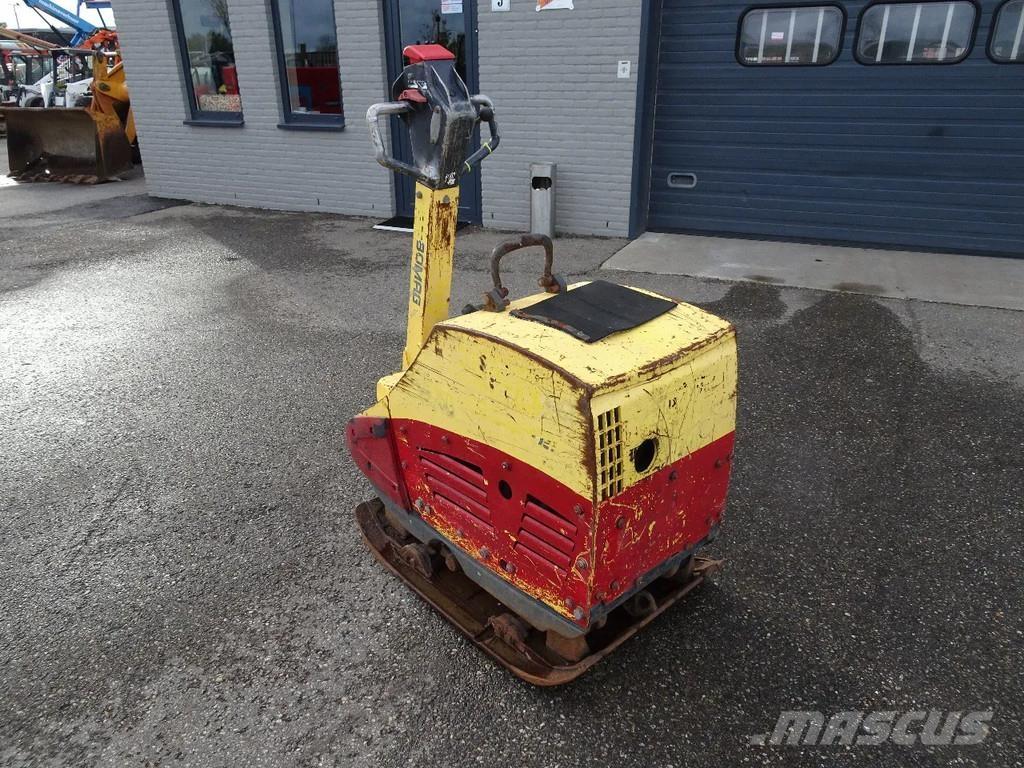 Bomag BRP65/70D Tärylevyt