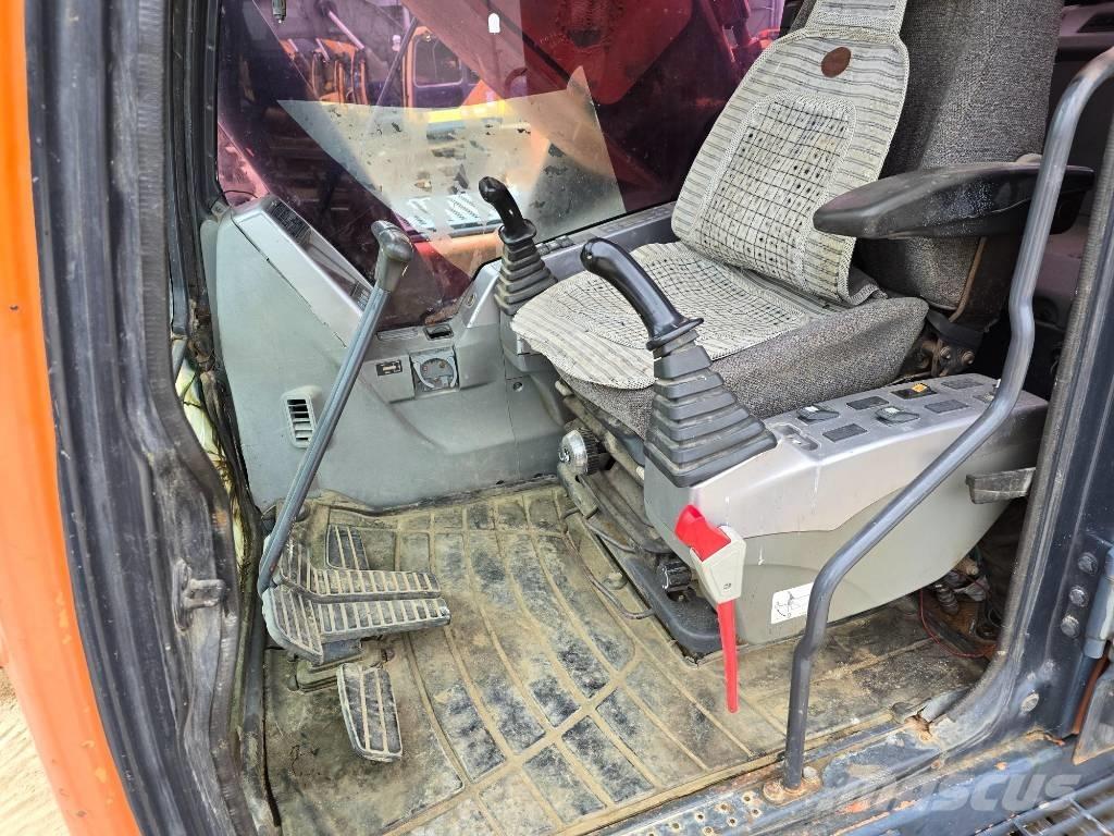 Doosan DX 380 LC Crawler excavators