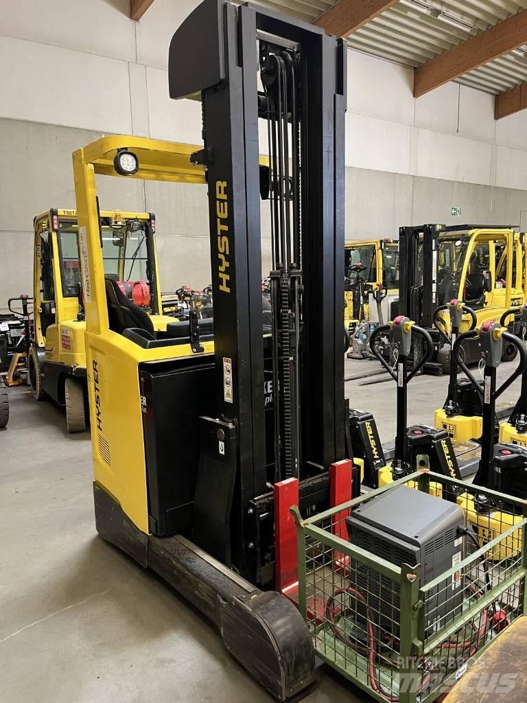 Hyster R1.4 Työntömastotrukit