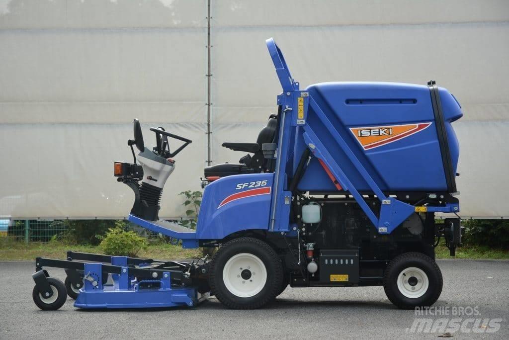 Iseki SF237 Päältäajettavat ruohonleikkurit