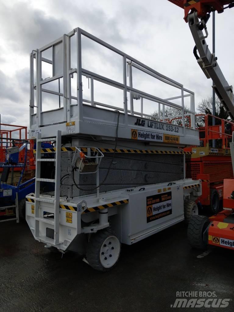 Liftlux SL 153-12 Saksilavat