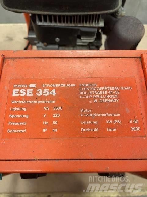  Elverk ESE 354 Bensiinigeneraattorit