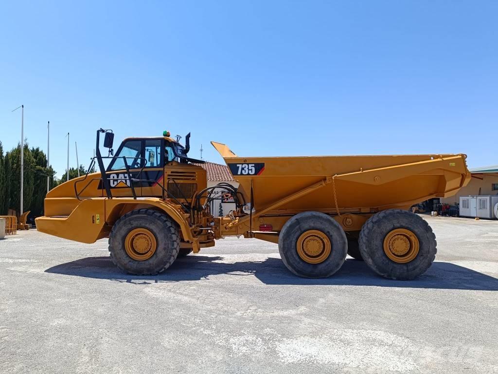CAT 735 Dumpperit