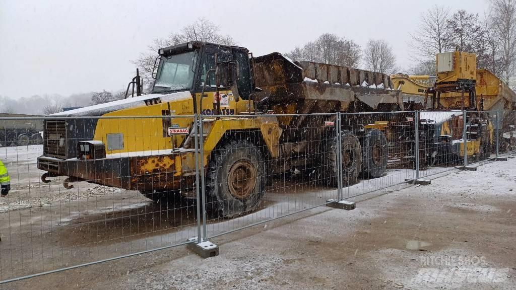 Komatsu HM 300-2 Dumpperit