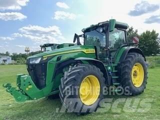 John Deere 8R 370 Traktorit