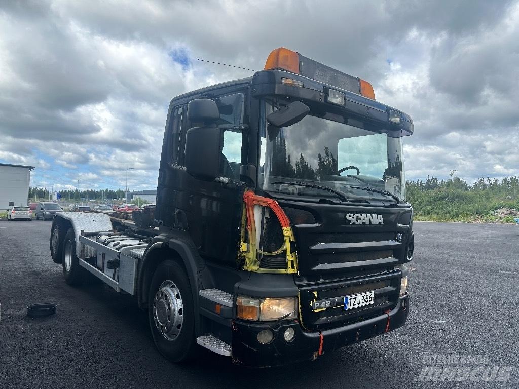 Scania P420 6x2*4 Koukkulava kuorma-autot