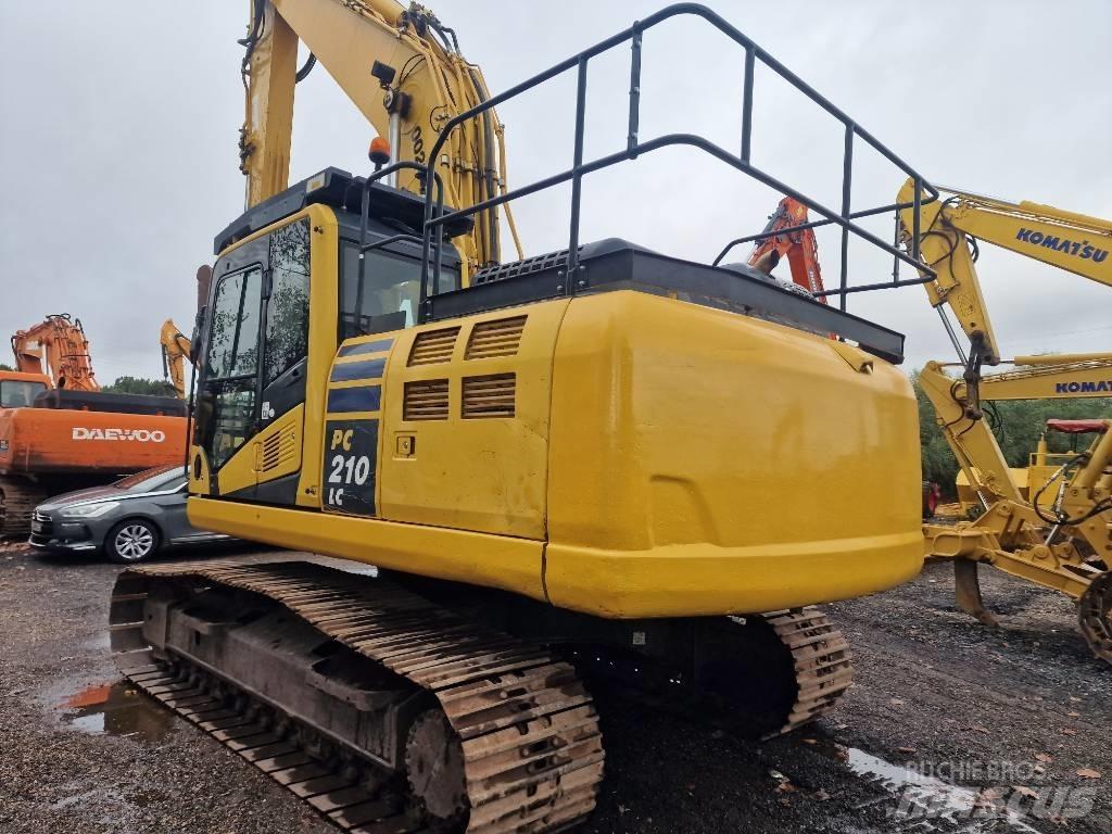 Komatsu PC210LC-11 Telakaivukoneet