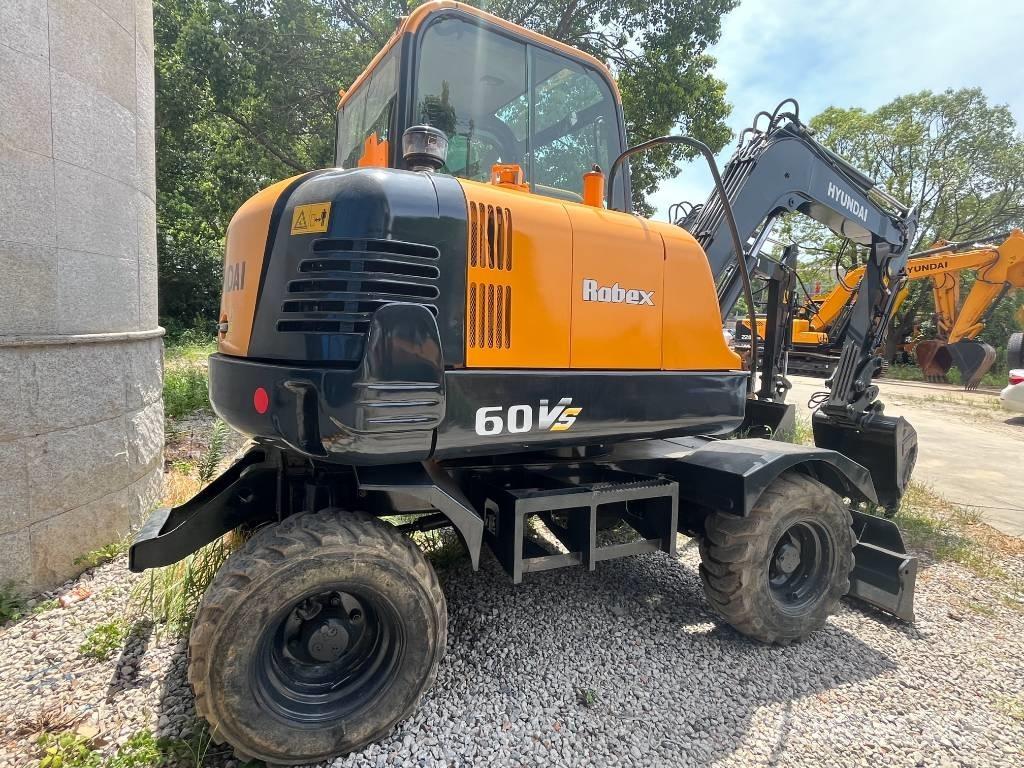 Hyundai Robex 60 VS Minikaivukoneet < 7t